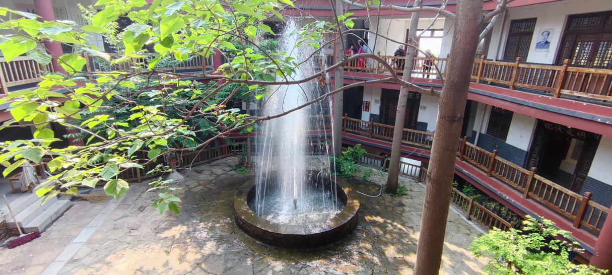沂南红石寨景区-青岛哪家拓展公司安全保障完善|青岛拓展训练公司排名前十口碑对比|青岛专业拓展训练服务-青岛众行远管理咨询